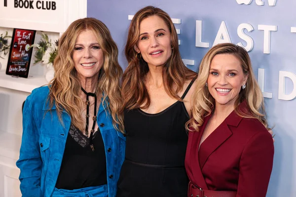 Jennifer Garner ve Reese Witherspoon, Apple TV + 'The Last Thing He told Me' Sezon 2, Hollywood EDITION 'da 12 Şubat 2026' da Batı Hollywood, Los Angeles, Kaliforniya, ABD 'de düzenlenen.