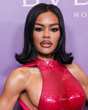Tamara Ralph SS26 Couture elbisesi giyen Teyana Taylor, 12 Şubat 2026 'da Los Angeles, Kaliforniya, ABD' de düzenlenen 28. Geleneksel Kostüm Tasarımcıları Birliği Ödülleri 'ne (CDGA) katıldı..