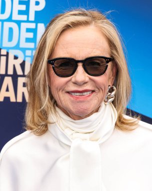 Bottega Veneta SS26 RTW giyen Amy Madigan, 15 Şubat 2026 'da Hollywood Paladyumu' nda düzenlenen 41. Yıllık Bağımsız Film Ruhu Ödülleri 'ne ulaştı..