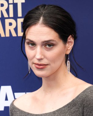 Eva Victor, 15 Şubat 2026 'da Hollywood Paladyumu' nda düzenlenen 41. Yıllık Bağımsız Ruh Ödülleri 'ne geliyor..