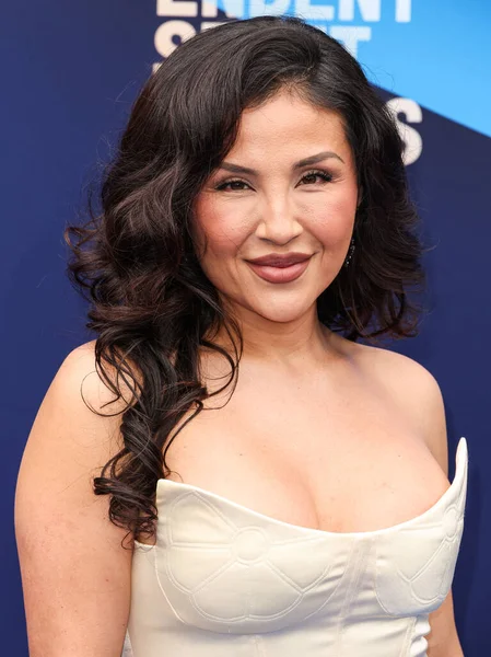 Annie Gonzalez, 15 Şubat 2026 'da Hollywood Paladyumu' nda düzenlenen 41. Bağımsız Film Ödülleri 'ne geliyor..