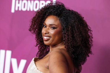Jennifer Hudson, 16 Şubat 2026 'da ABD' nin Kaliforniya eyaletinin Los Angeles kentinde bulunan Beverly Hills kentindeki SLS Hotel 'de düzenlenen 8. Geleneksel Amerikan Siyahi Film Festivali' ne (ABFF) geldi..
