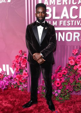 Jimmy Akingbola, 16 Şubat 2026 'da Los Angeles, Kaliforniya, ABD' de bulunan Beverly Hills 'teki SLS Hotel, Lüks Koleksiyon Oteli' nde düzenlenen 8. Geleneksel Amerikan Siyah Film Festivali 'ne (ABFF) geldi..