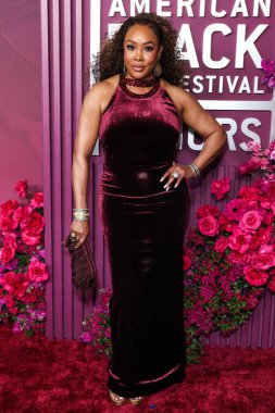 Vivica A. Fox, 18. Geleneksel Amerikan Siyah Film Festivali 'ne (ABFF) 16 Şubat 2026' da ABD 'nin Kaliforniya eyaletinin Los Angeles kentinde bulunan Beverly Hills kentindeki SLS Hotel' de düzenlenen 2026 sayılı Ödül Töreni 'ne geldi..