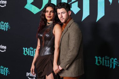 Priyanka Chopra Jonas ve kocası Nick Jonas, 17 Şubat 2026 'da Hollywood, Los Angeles, Kaliforniya, ABD' de bulunan TCL Çin Tiyatrosu IMAX 'te düzenlenen Amazon Prime Video' nun Dünya prömiyerine geldiler..