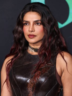 Priyanka Chopra Jonas, 17 Şubat 2026 'da Hollywood, Los Angeles, Kaliforniya, ABD' de bulunan TCL Çin Tiyatrosu IMAX 'te düzenlenen Amazon Prime Video' nun Dünya prömiyerine geldi..