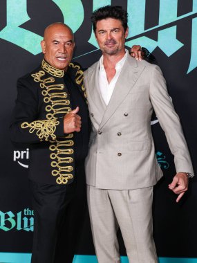 Timuera Morrison ve Karl Urban, 17 Şubat 2026 'da Hollywood, Los Angeles, Kaliforniya, ABD' de bulunan TCL Çin Tiyatrosu IMAX 'te düzenlenen Amazon Prime Video' nun Dünya prömiyerine geldiler..