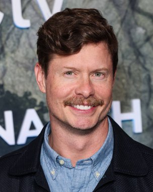 Anders Holm, Apple TV + 'Monarch' ın dünya prömiyerine 19 Şubat 2026 'da Hollywood, Los Angeles, Kaliforniya, ABD' de düzenlenen TCL Çin Tiyatrosu IMAX 'ta Canavarların Mirası 2..