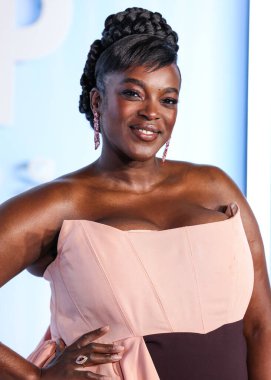 Christian Siriano 'yu giyen Wunmi Mosaku, 28 Şubat 2026' da Pasadena, San Gabriel Vadisi, Los Angeles 'ta düzenlenen 57. yıllık NAACP (Siyahi Halkın İlerlemesi Ulusal Birliği) Görüntü Ödülleri' ne ulaştı.