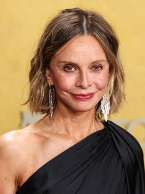 Zuhair Murad 'ı giyen Calista Flockhart, 1 Mart 2026' da ABD 'nin Kaliforniya eyaletinin Los Angeles kentindeki Shrine Auditorium ve Expo Hall' da düzenlenen SAG-AFTRA (eski Screen Actors Guild Awards) tarafından sunulan 32..