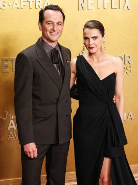 Matthew Rhys ve kız arkadaşı Keri Russell özel yapım Louis Vuitton, SAG-AFTRA tarafından sunulan 32. Yıllık Aktör Ödülleri 'ne (eskiden Screen Actors Guild Awards) 1 Mart 2026' da ABD 'nin başkenti Los Angeles' ta bulunan Shrine Auditorium 'da gerçekleştirildi..