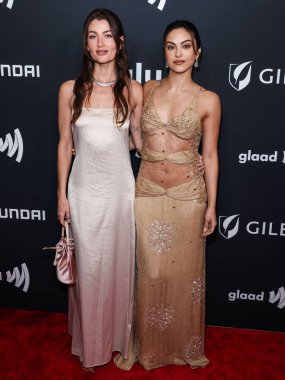 Rachel Matthews ve Camila Mendes, 5 Mart 2026 'da Beverly Hilton Hotel' de düzenlenen 37. Yıllık GLAAD (Eşcinsel ve Lezbiyen İftiraya Karşı İttifak) Medya Ödülleri 'ne geldiler..