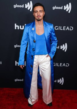 Tonatiuh, 5 Mart 2026 'da Beverly Hilton Hotel' de düzenlenen 37. Yıllık GLAAD (Eşcinsel ve Lezbiyen İftiraya Karşı İttifak) Medya Ödülleri 'ne geldi..