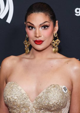 Valentina, 5 Mart 2026 'da Beverly Hilton Hotel' de düzenlenen 37. Yıllık GLAAD (Eşcinsel ve Lezbiyen İftiraya Karşı İttifak) Medya Ödülleri 'ne geldi..
