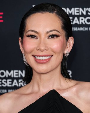 Christine Chiu, 11 Mart 2026 'da Beverly Wilshire, A Four Seasons Oteli' nde düzenlenen Kadın Kanser Araştırmaları Fonu 'nun Unutulmaz Akşam Yardım Galası' na geldi..