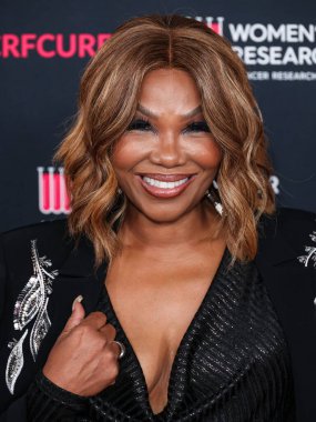 Mona Scott-Young, 11 Mart 2026 'da Beverly Wilshire, A Four Seasons Oteli' nde düzenlenen Kadın Kanser Araştırmaları Fonu 'nun Unutulmaz Akşam Yardım Galası 2026' ya geliyor..