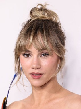 Harris Reed FW26 RTW 'yi giyen Suki Waterhouse, 17 Mart 2026' da Los Angeles, Kaliforniya, ABD 'de bulunan Los Angeles, Kaliforniya' daki The Directors Guild of America 'daki DGA Tiyatro Kompleksi' nde düzenlenen A24 'ün' Drama 'filminin Los Angeles galasına geldi..