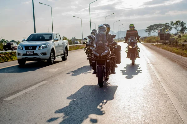 Niezidentyfikowany Jeździec Motocyklem Kawasaki Versys 650 Chaing Rai Tajlandia — Zdjęcie stockowe