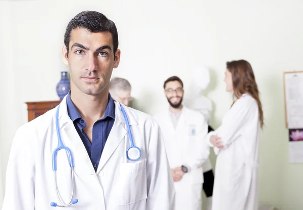 Grupo de médicos no hospital — Fotografia de Stock