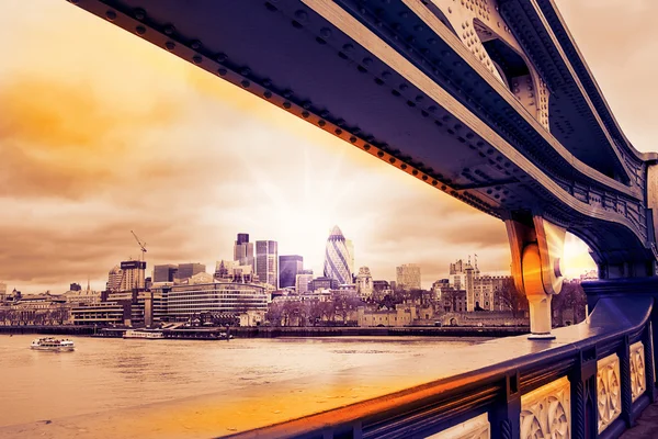 Cityscape of London with skyscrapers view from Tower Bridge afte — Stock Photo, Image