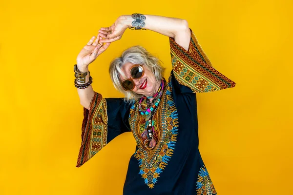 Funny Portrait Mature Woman Beautiful Lady Have Fun Dressed Seventies — Stock Photo, Image