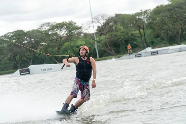 2017 September Bangkok Thailand Man Wake Boarding Lake Cable Zanook — Stock Photo, Image