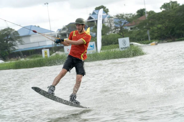 2017 September Bangkok Thailand Man Wake Boarding Lake Cable Zanook — Stock Photo, Image