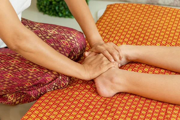 Healthcare Spa Massage Thai Concept Close Hands Thai Masseuse Woman — Stock Photo, Image