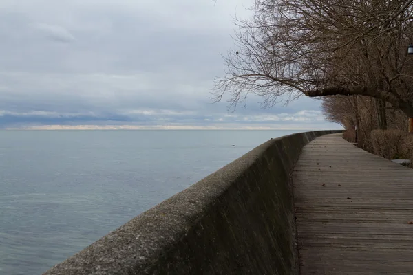 Ontario Gölü, Toronto Adaları yolda.