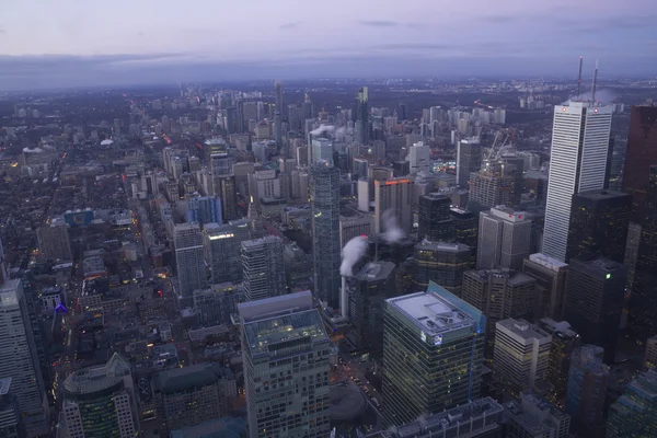 Toronto, Kanada - 30 Ocak 2016: Downtown gökdelenler