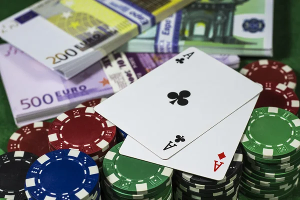 Poker fişi bir sürü Euro