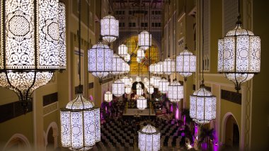 Dubai bölgesinde bir otel içinde dekorasyon
