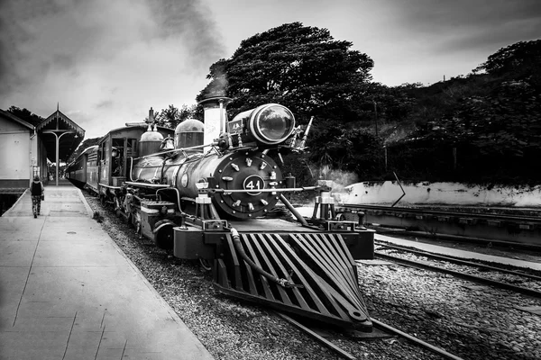 Old train in Tiradentes, a Colonial and historical city — Stock Photo, Image