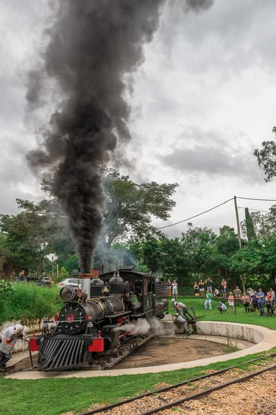 Old train (Maria Fumaca) in Tiradentes, a Colonial city — Stock Photo, Image