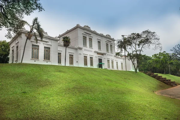 Fasáda budovy Vital Brazílie v Butantan Institute — Stock fotografie
