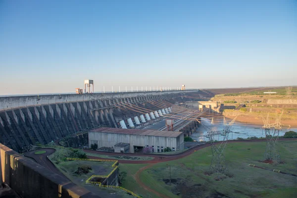 Itaipu Damm Aussichtspunkt in foz do iguazu — Stockfoto