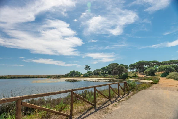 Paisagem da Quinta do Lago, Algarve, Portugal — Fotografia de Stock