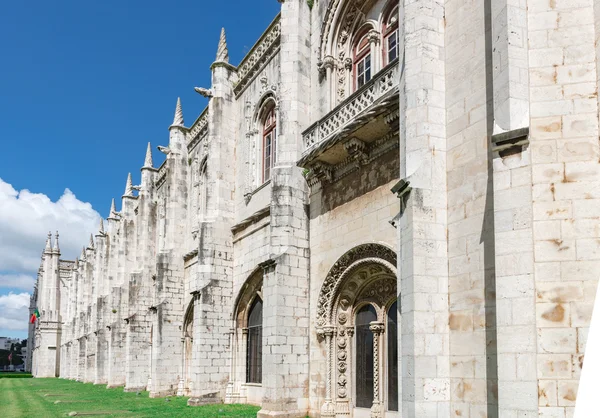 在葡萄牙里斯本贝伦修道院修道院的全景. — 图库照片