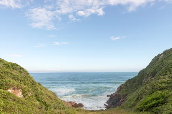 Playa de Joaquina en Florianopolis, Santa Catarina, Brasil . — Foto de Stock