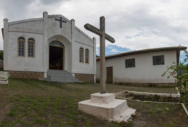 教会在巴西弗洛里亚诺波利康西卡奥泻湖海岸. — 图库照片