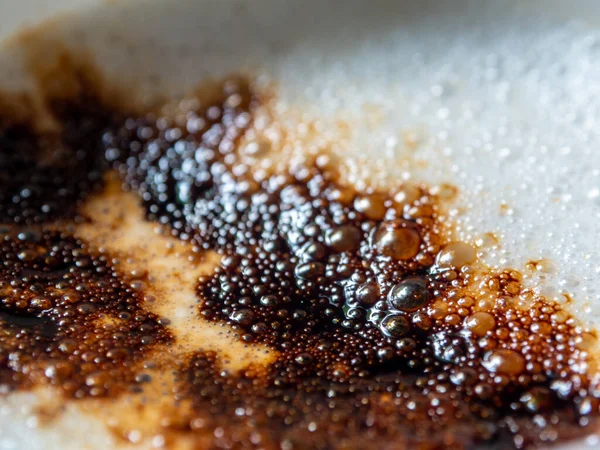 Weicher Weißer Milchschaum Einer Kaffeetasse Und Die Dunkelbraune Farbe Des — Stockfoto