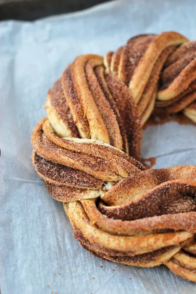 Tarçın ile ev yapımı hamur işleri