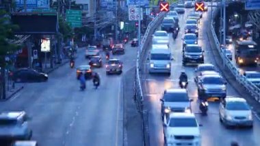 Şehirdeki trafik sıkışıklığı