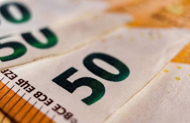 50 avroluk banknotlar ve 