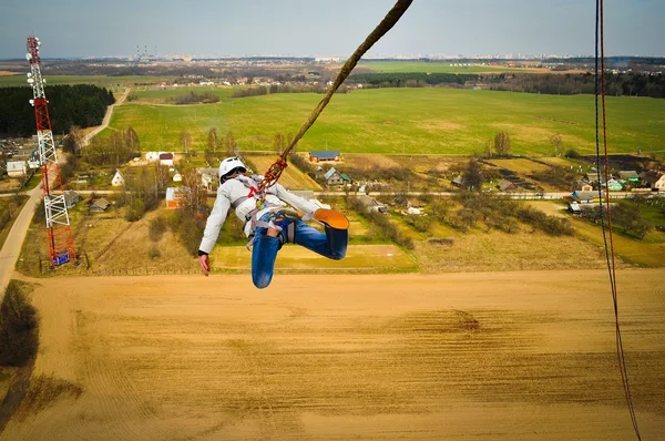 Ropejumping: mensen extreme. — Stockfoto