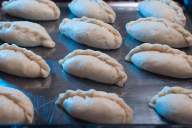 börek sac pişirme üzerinde