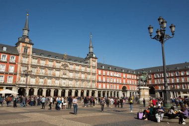 İspanya 'nın Madrid kentindeki Plaza Mayor Meydanı' nın ayrıntıları