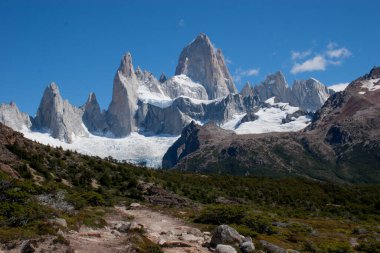 Fitz Roy Dağı 'nın Chalten, Arjantin Patagonya' daki panoramik manzarası.