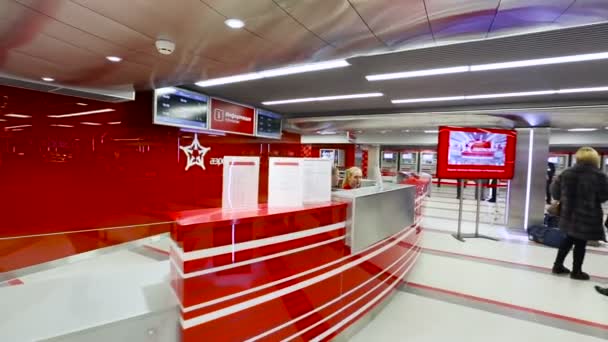 Czerwony odbiór informacji zarządu Rosja kolejowe lotniska — Wideo stockowe