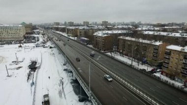 Moskova Otoban araba Street kış kar trafik Aeril görünüm